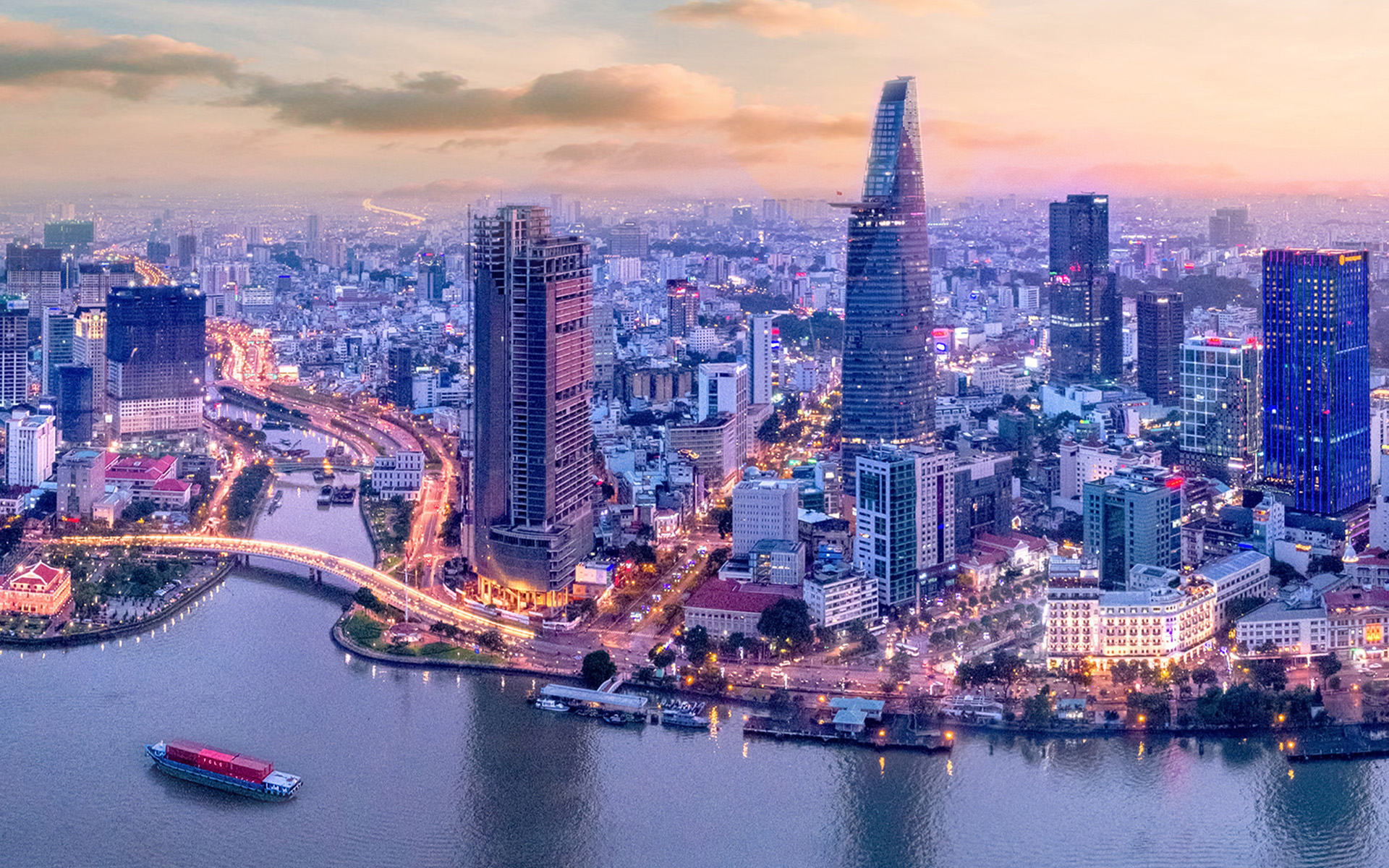 【和氏璧觀點｜這一天，越南真的動起來了】