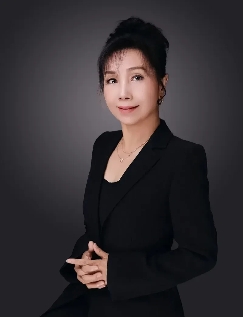 黃罄珍 Betty Huang